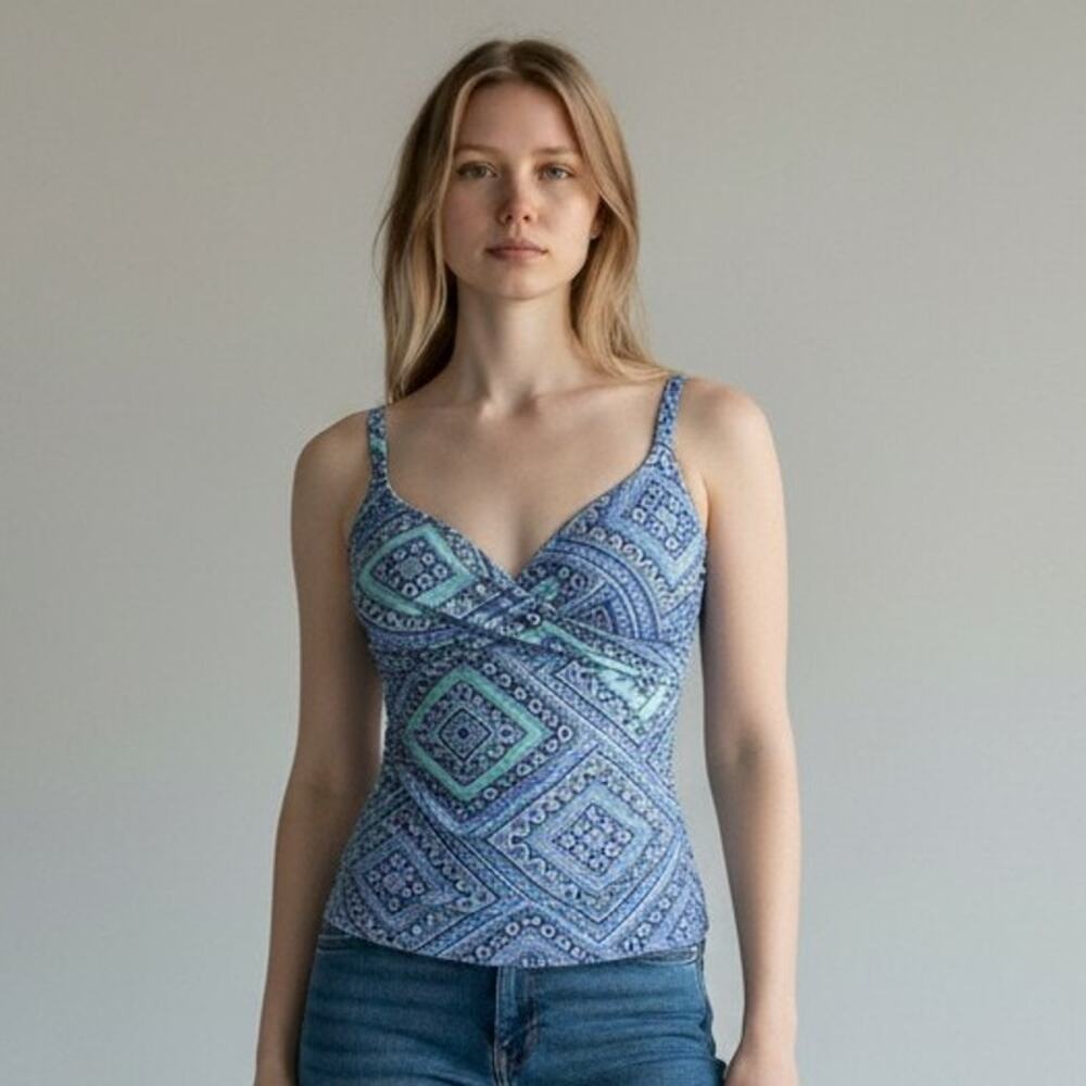 Leilani Tankini Swim Top Women Sz 6 Blue Padded Geometric Print Adjustable Strap